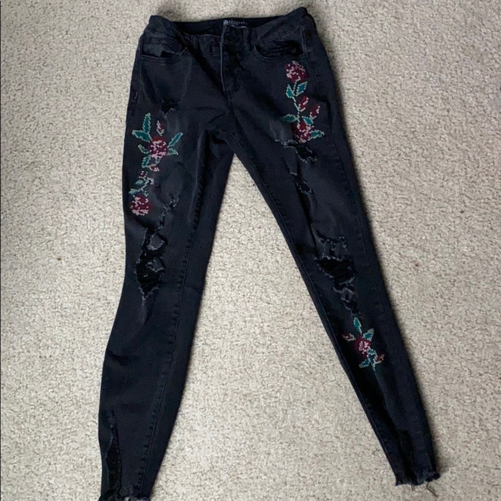 Black Jeans